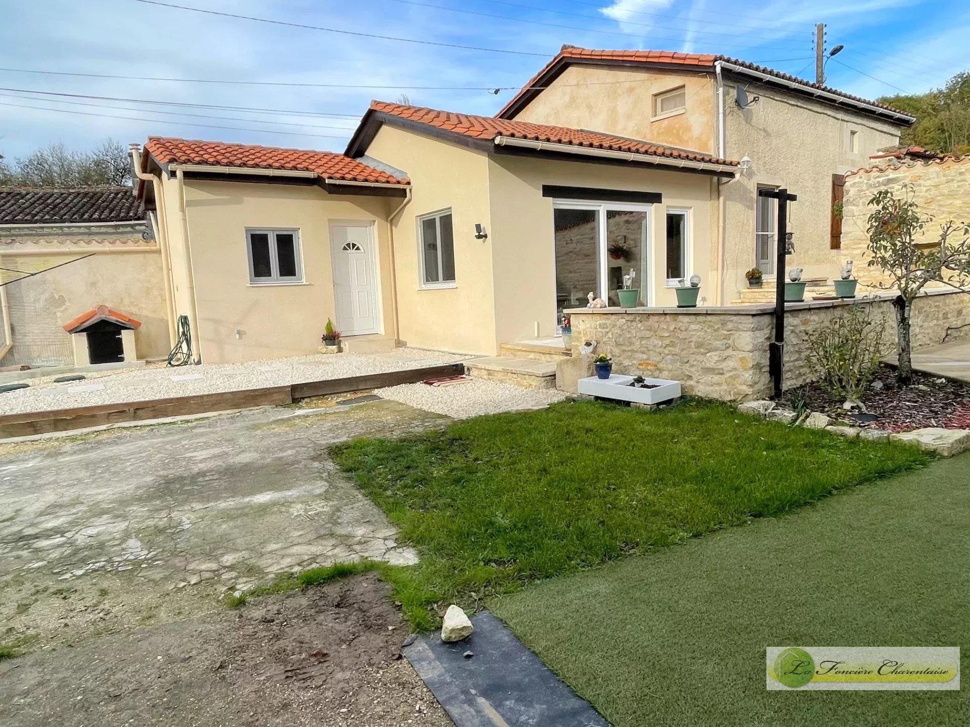 Maison à vendre, 90m², Saint-Fraigne