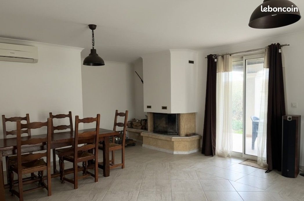 Maison à vendre, 160m², Grans