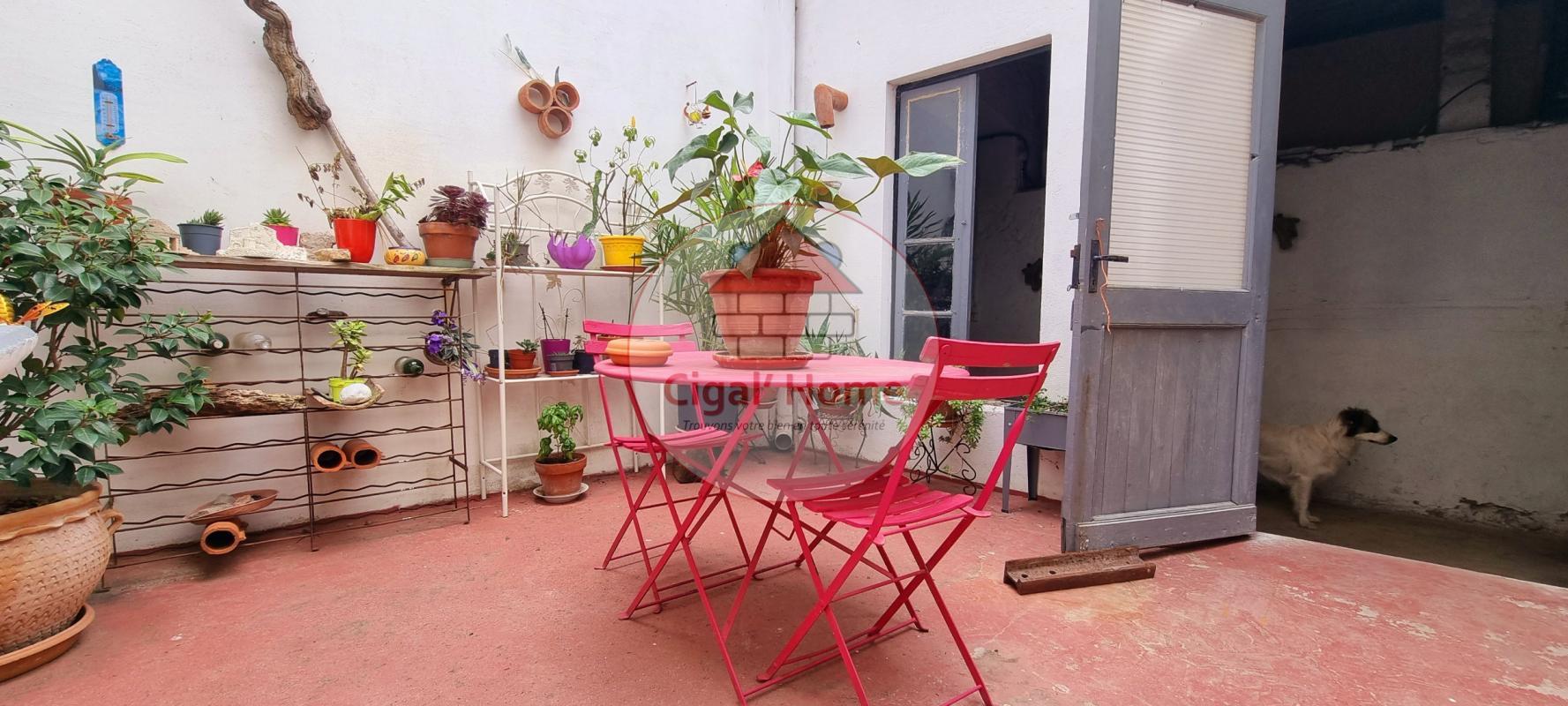 Maison à vendre, 305m², Thézan-des-Corbières