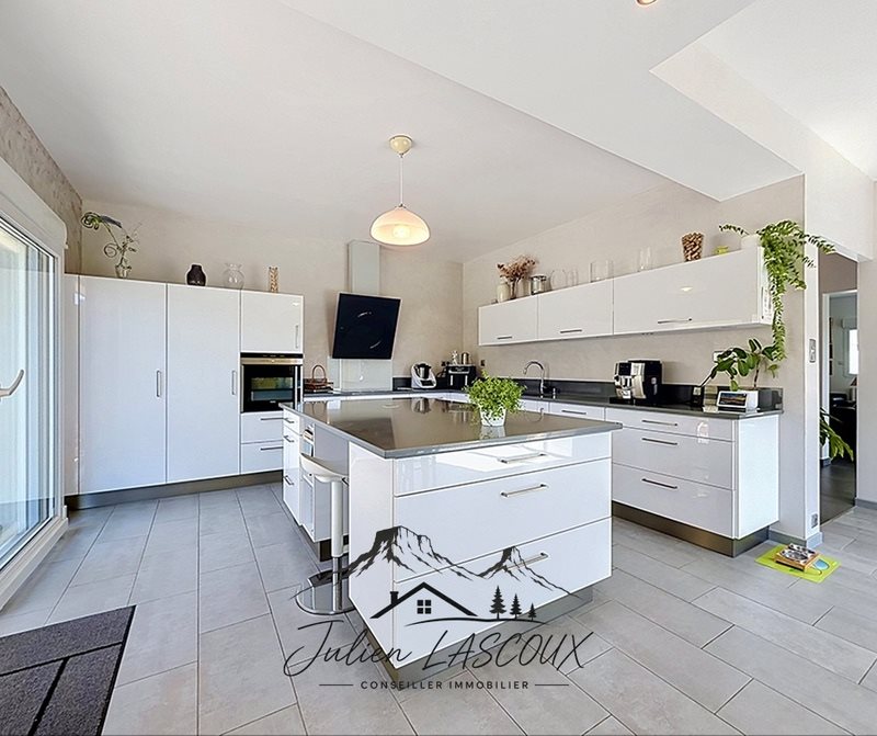 Maison à vendre, 208m², Engins
