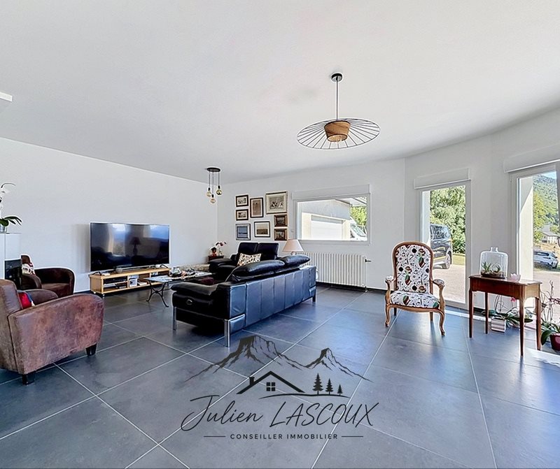 Maison à vendre, 208m², Engins