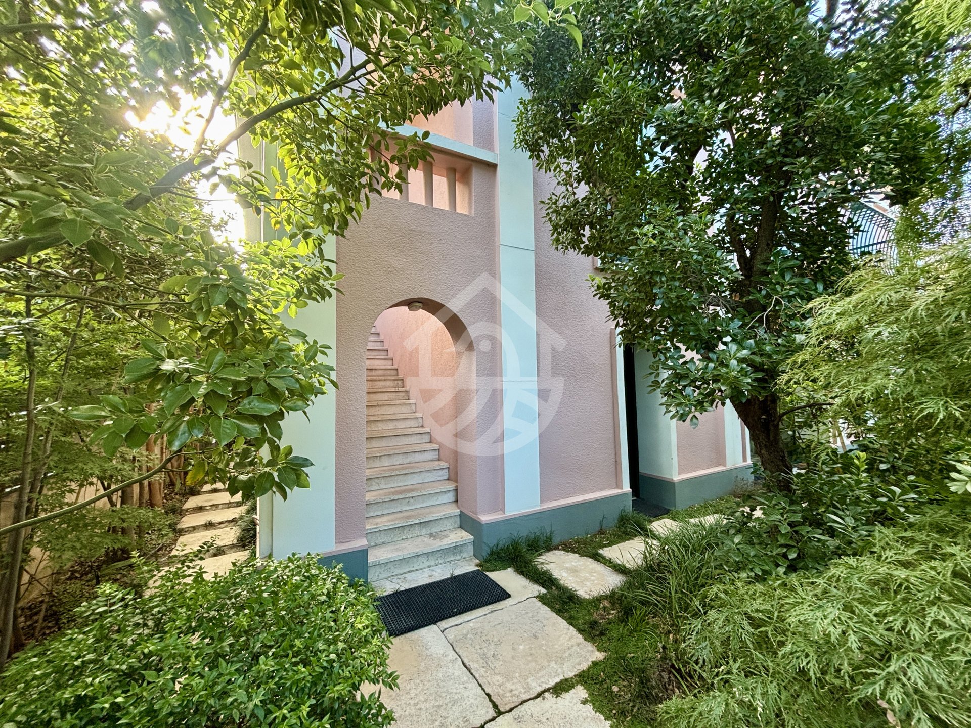 Appartement à louer, 140m², Valence