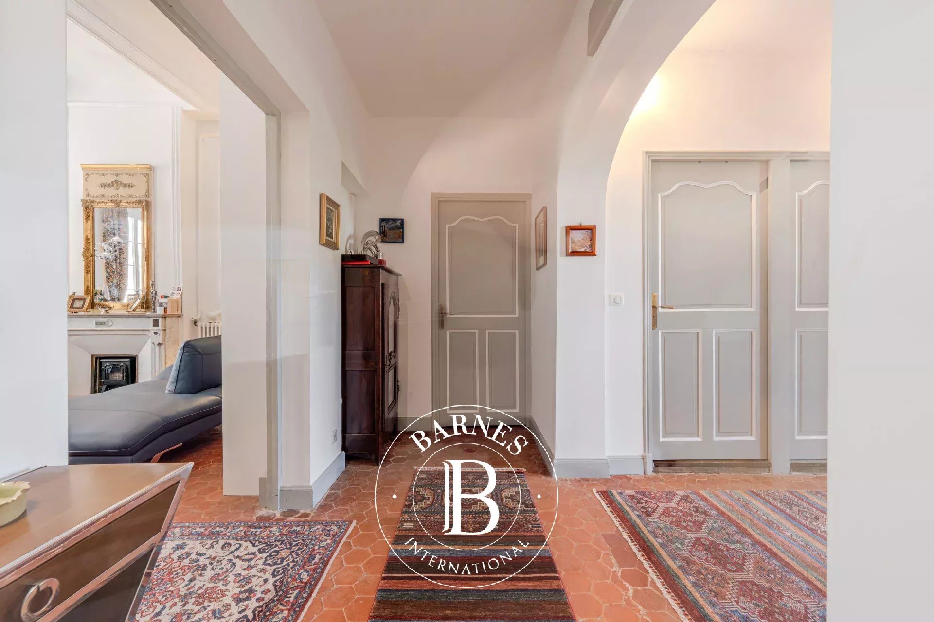 Aix-En-Provence – City Center – Private Mansion – Apartment – 3 Bedrooms – View – Cellar –... - Plus
