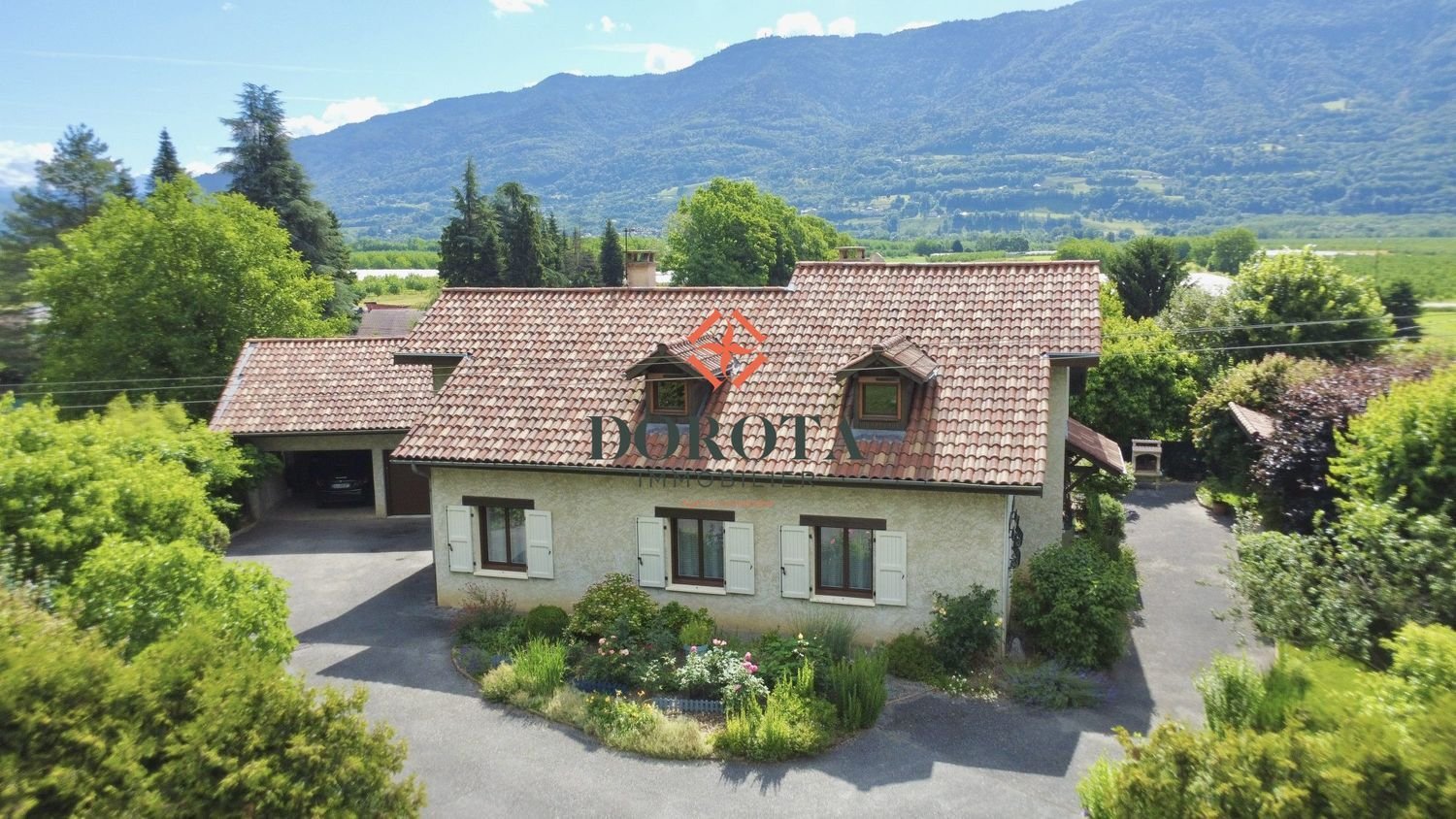 Maison à vendre, 240m², La Buissière