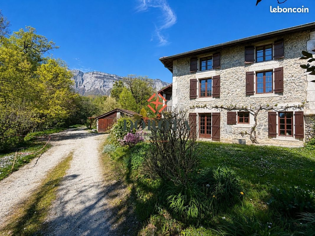 Maison à vendre, 203m², Saint-Ismier