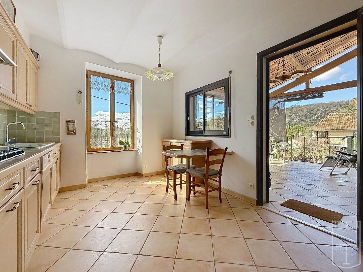Maison à vendre, 130m², Vogüé
