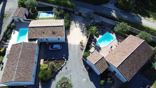 Maison 10 pièces 221 m² · à Grospierres · 221 m² · 787 000 €
