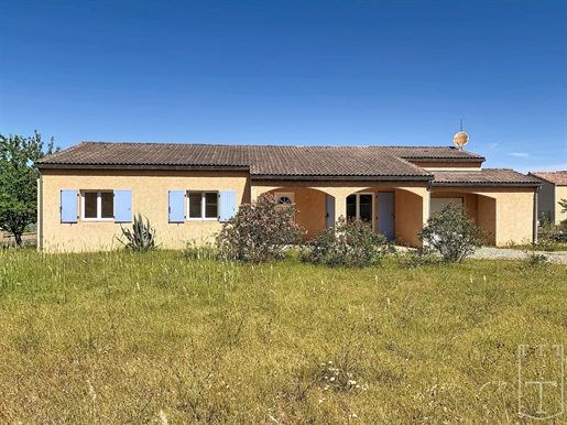 Maison 4 pièces 100 m² · à Ruoms · 100 m² · 266 000 €