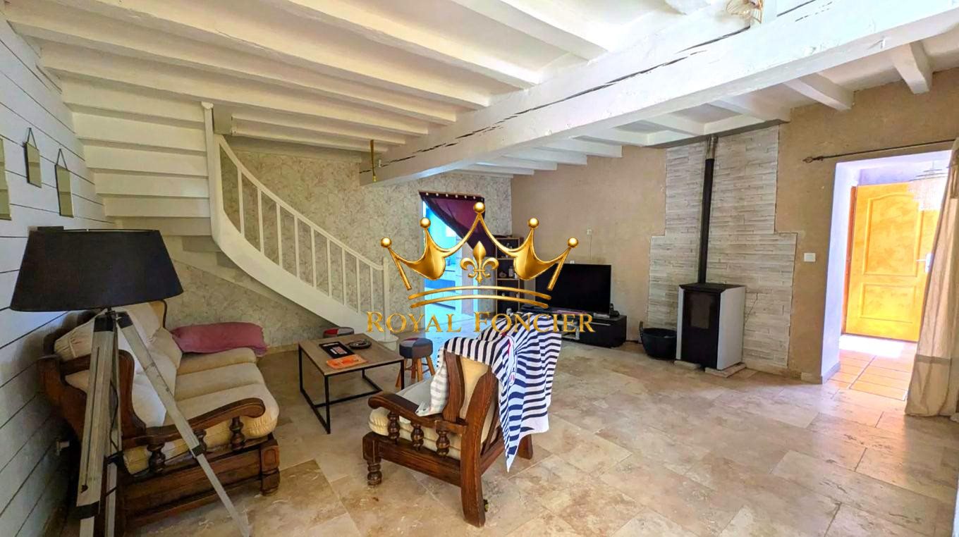 Maison à vendre, 243m², Charnizay