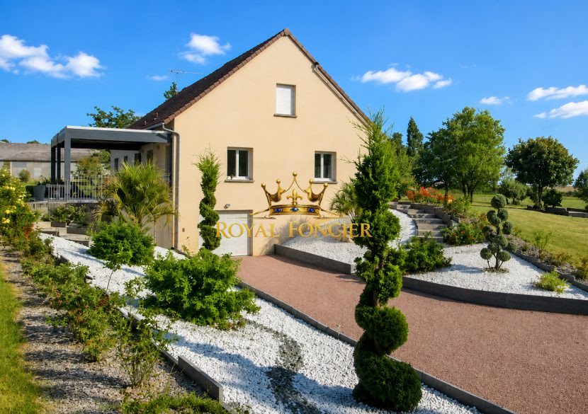 Maison à vendre, 185m², Barrou