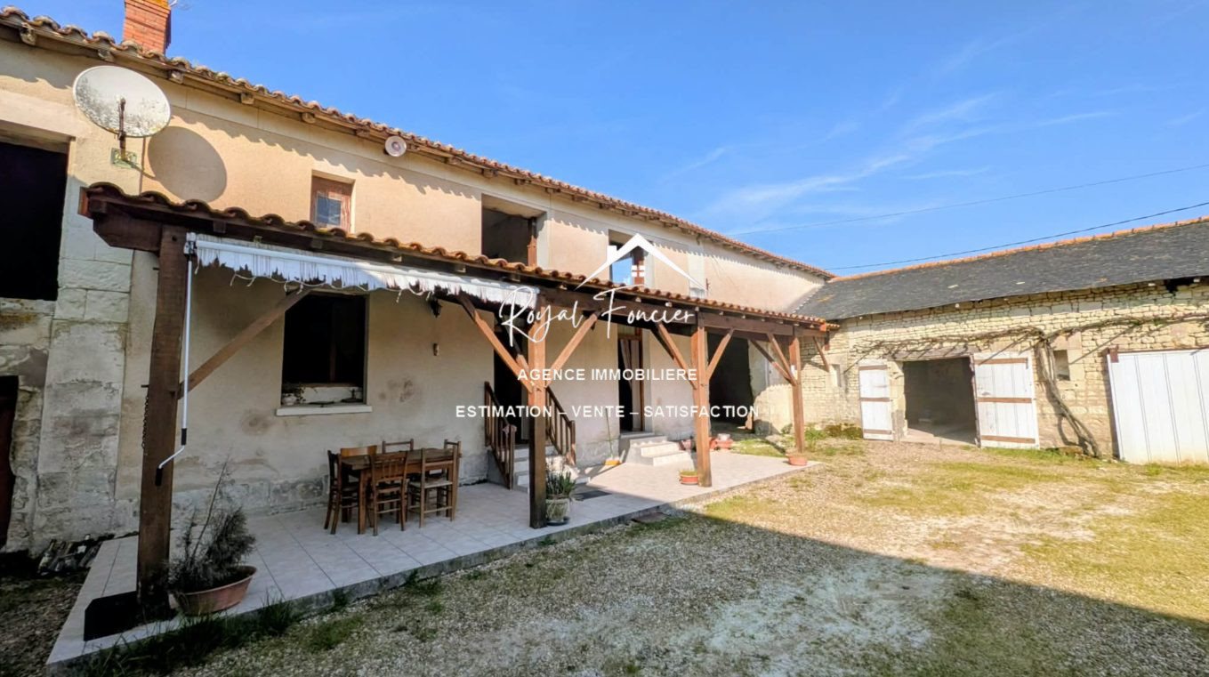 Maison à vendre, 83m², Saint-Genest-d'Ambière