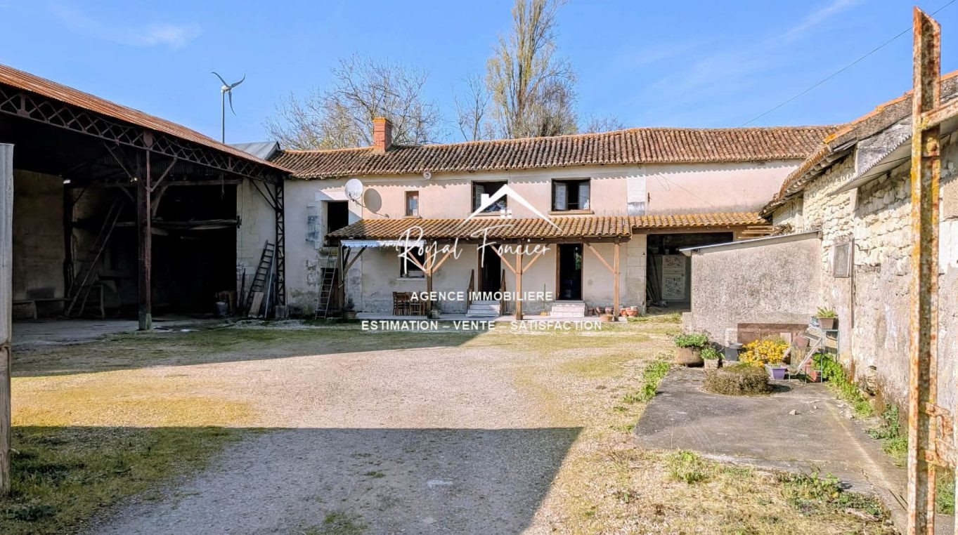 Maison à vendre, 83m², Saint-Genest-d'Ambière