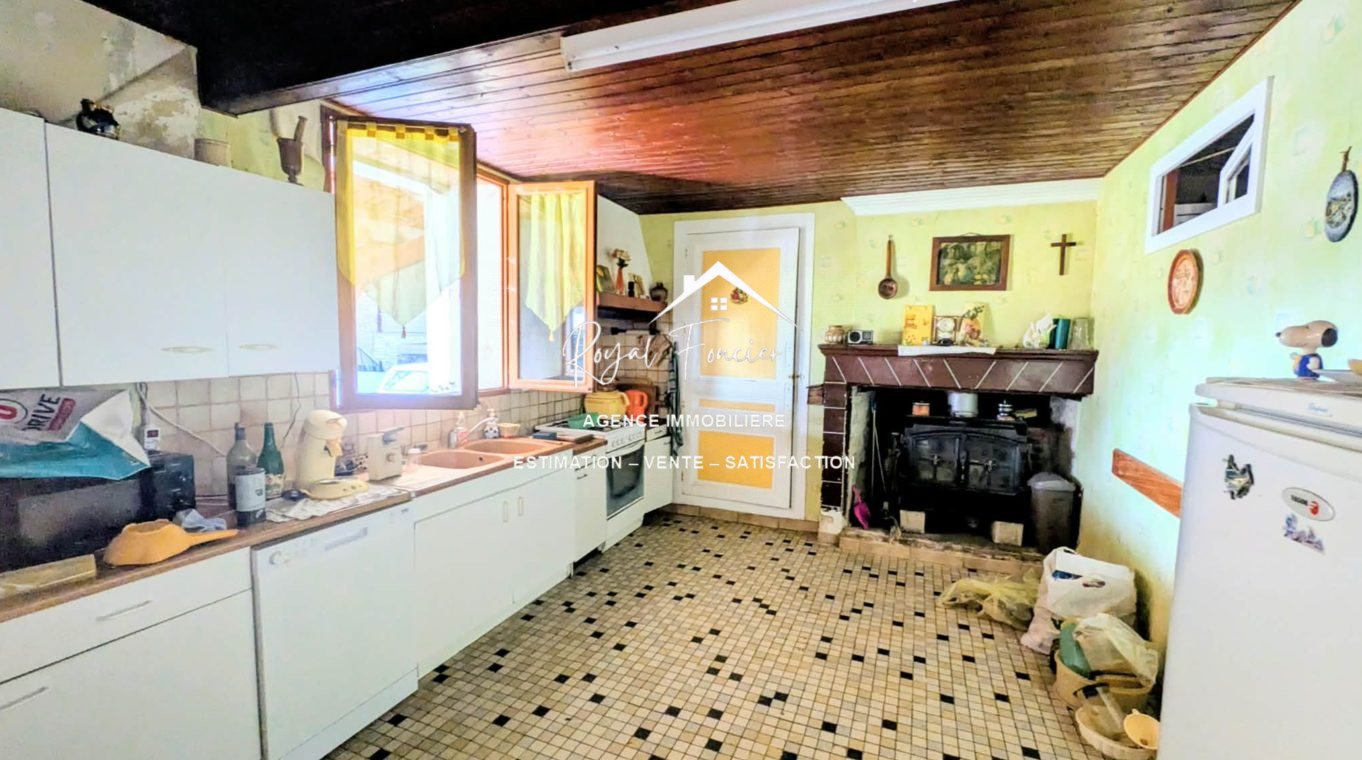 Maison à vendre, 83m², Saint-Genest-d'Ambière