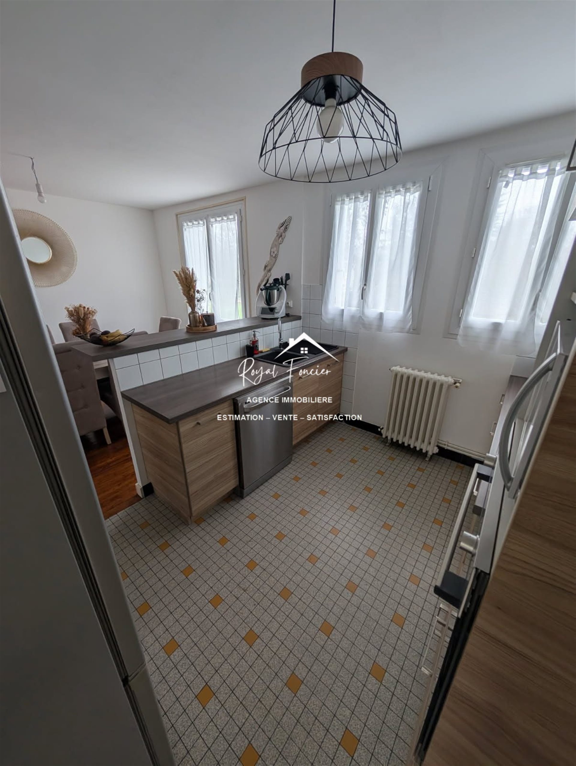 Maison à vendre, 79m², Dangé-Saint-Romain