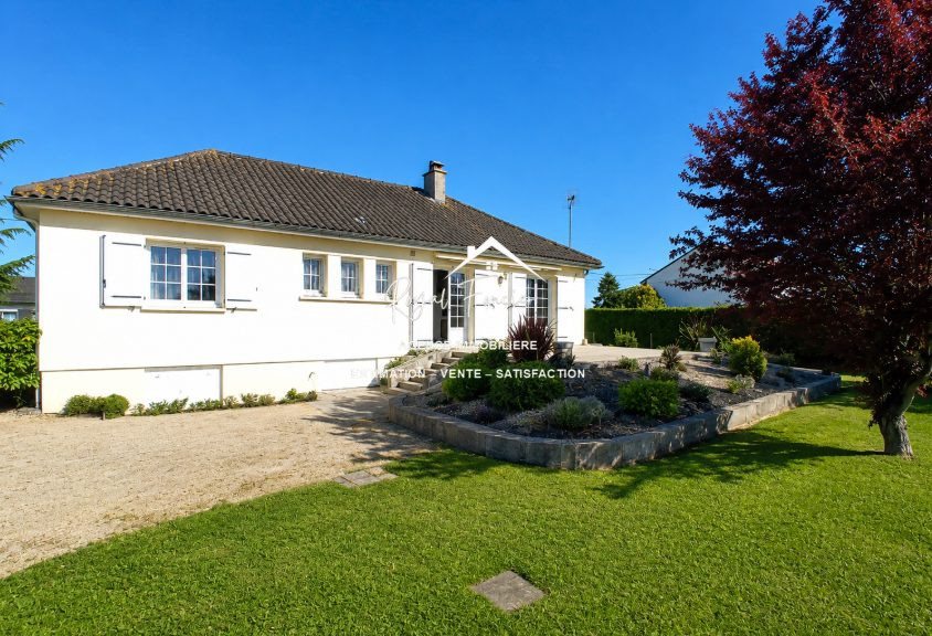 Maison à vendre, 116m², Dangé-Saint-Romain