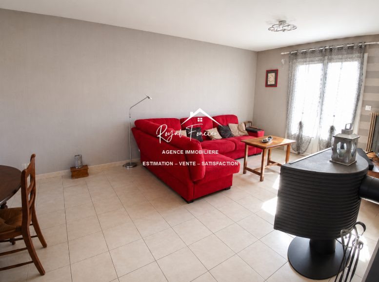 Maison à vendre, 116m², Dangé-Saint-Romain