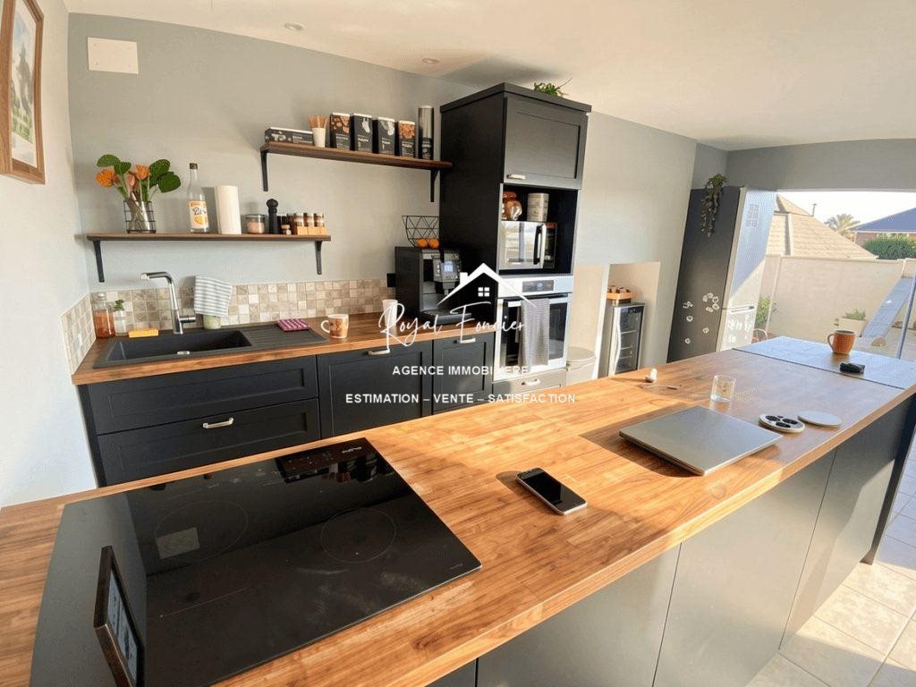 Maison à vendre, 123m², Thuré