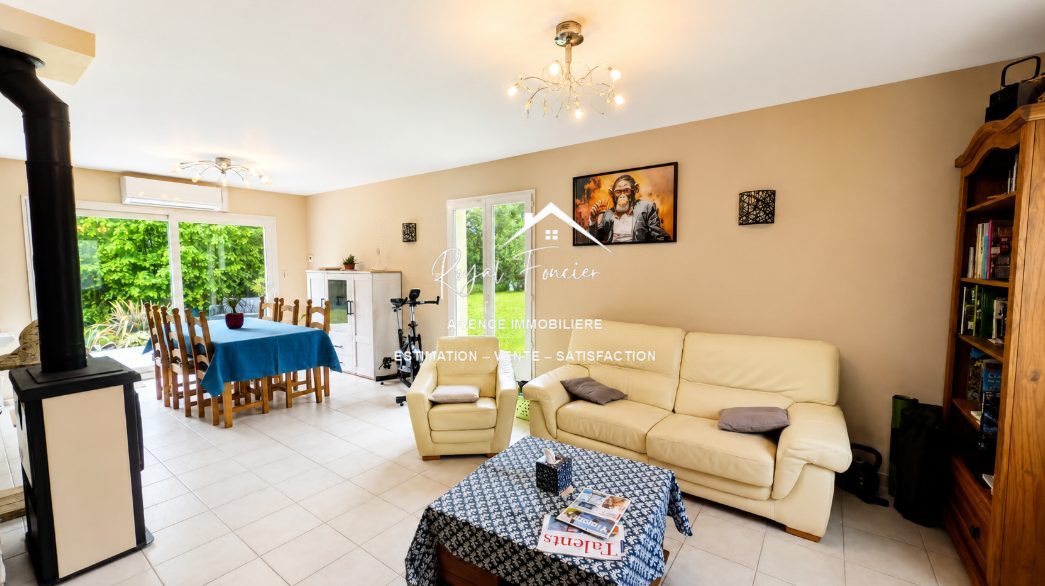 Maison à vendre, 123m², Buxeuil
