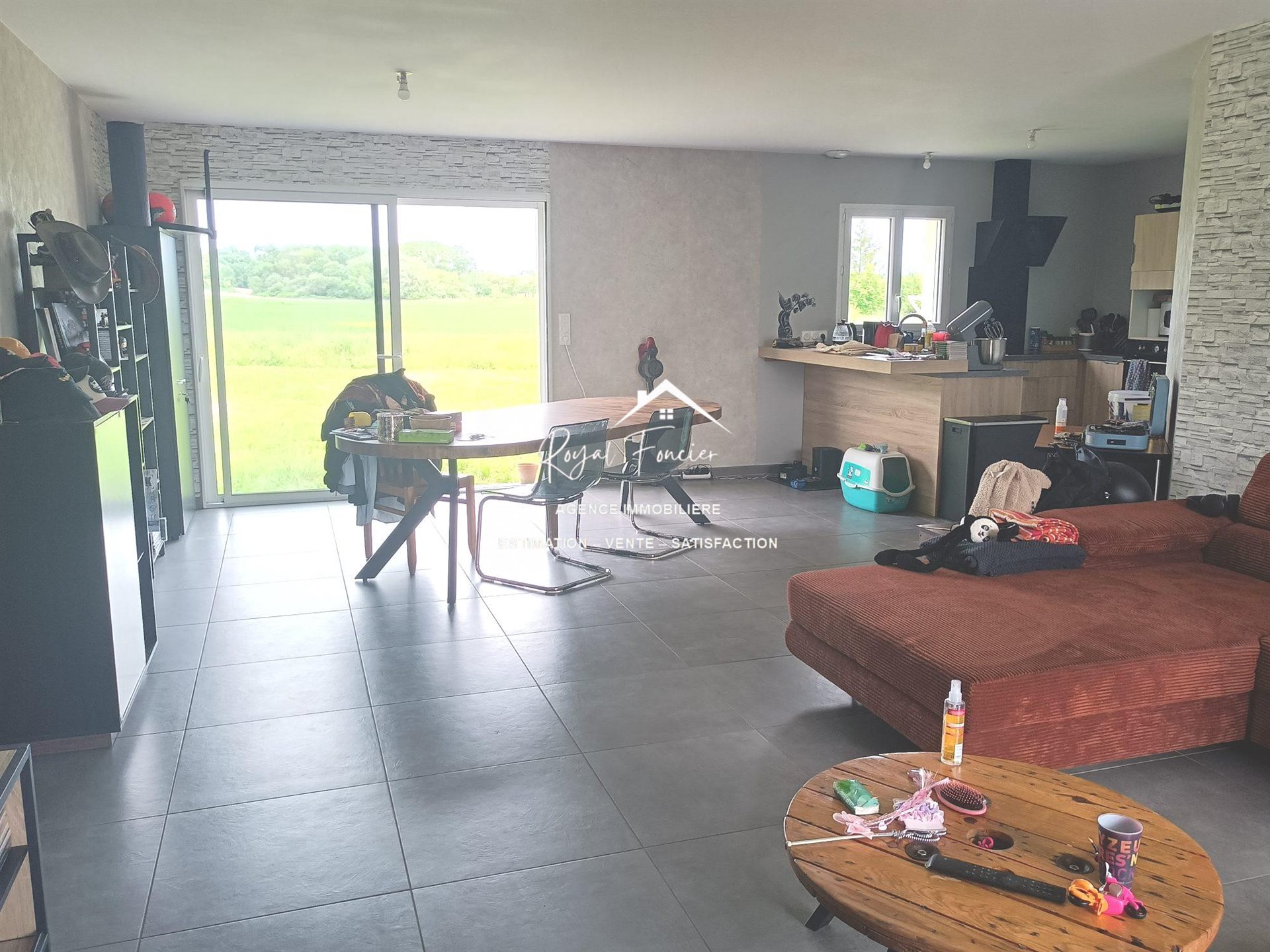 Maison à vendre, 90m², Vaux-sur-Vienne