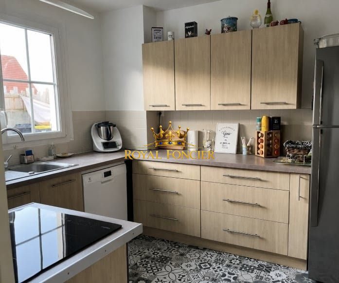 Maison à vendre, 104m², Dangé-Saint-Romain