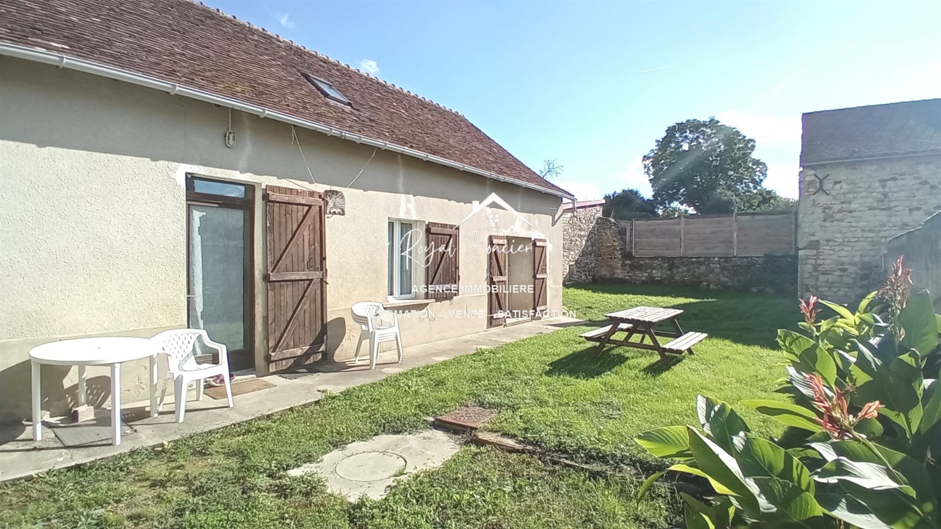Maison à vendre, 102m², Vellèches