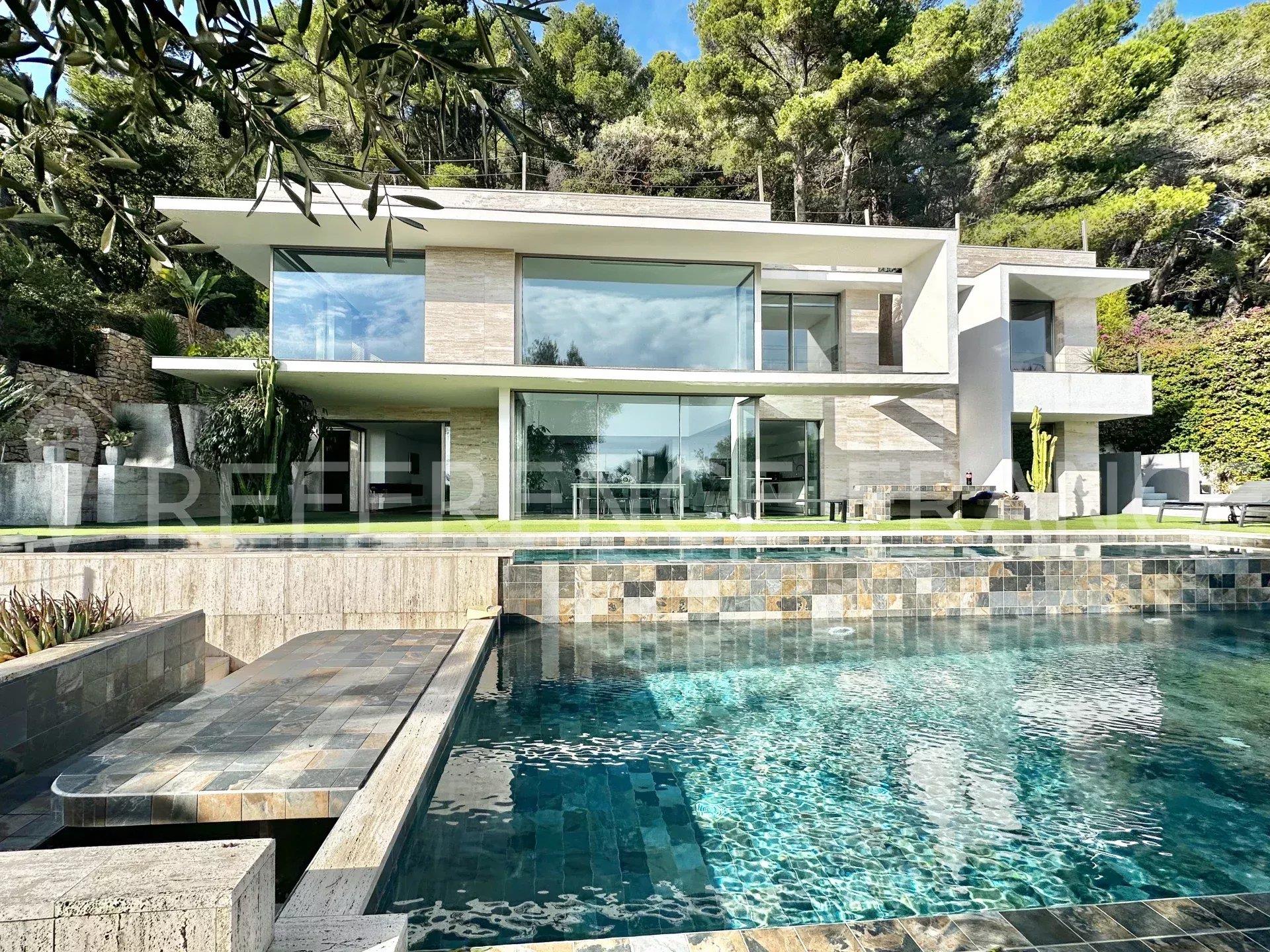 Maison à louer, 250m², Mougins