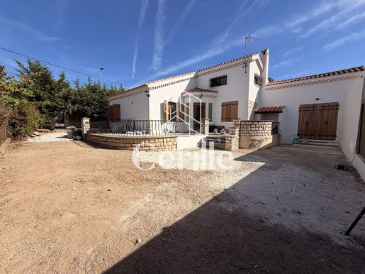 Maison 5 pièces 130 m² · à La Fare-les-Oliviers · 130 m² · 495 000 €