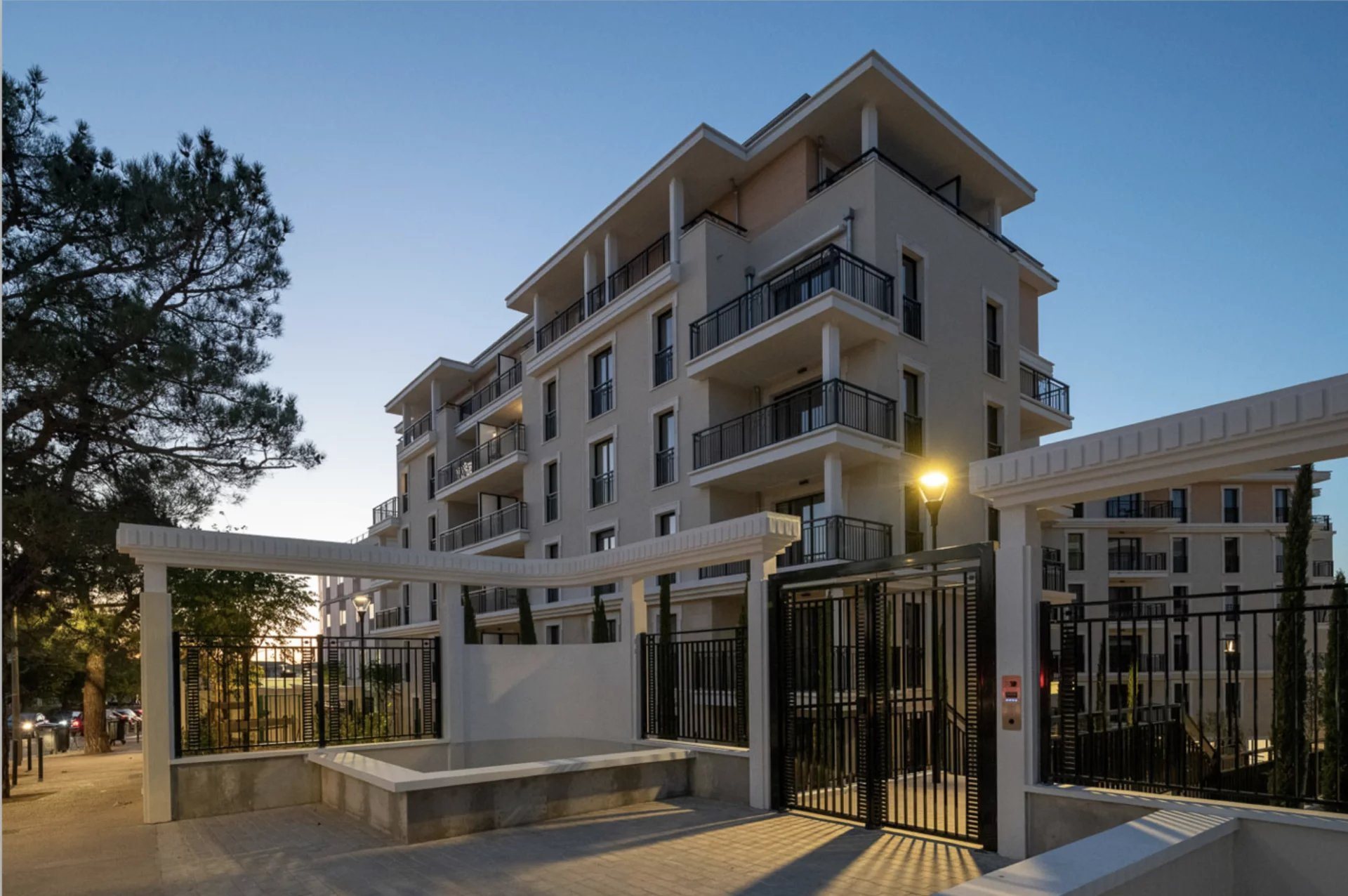 Appartement – Aix-en-Provence, Saint-Eutrope - Plus