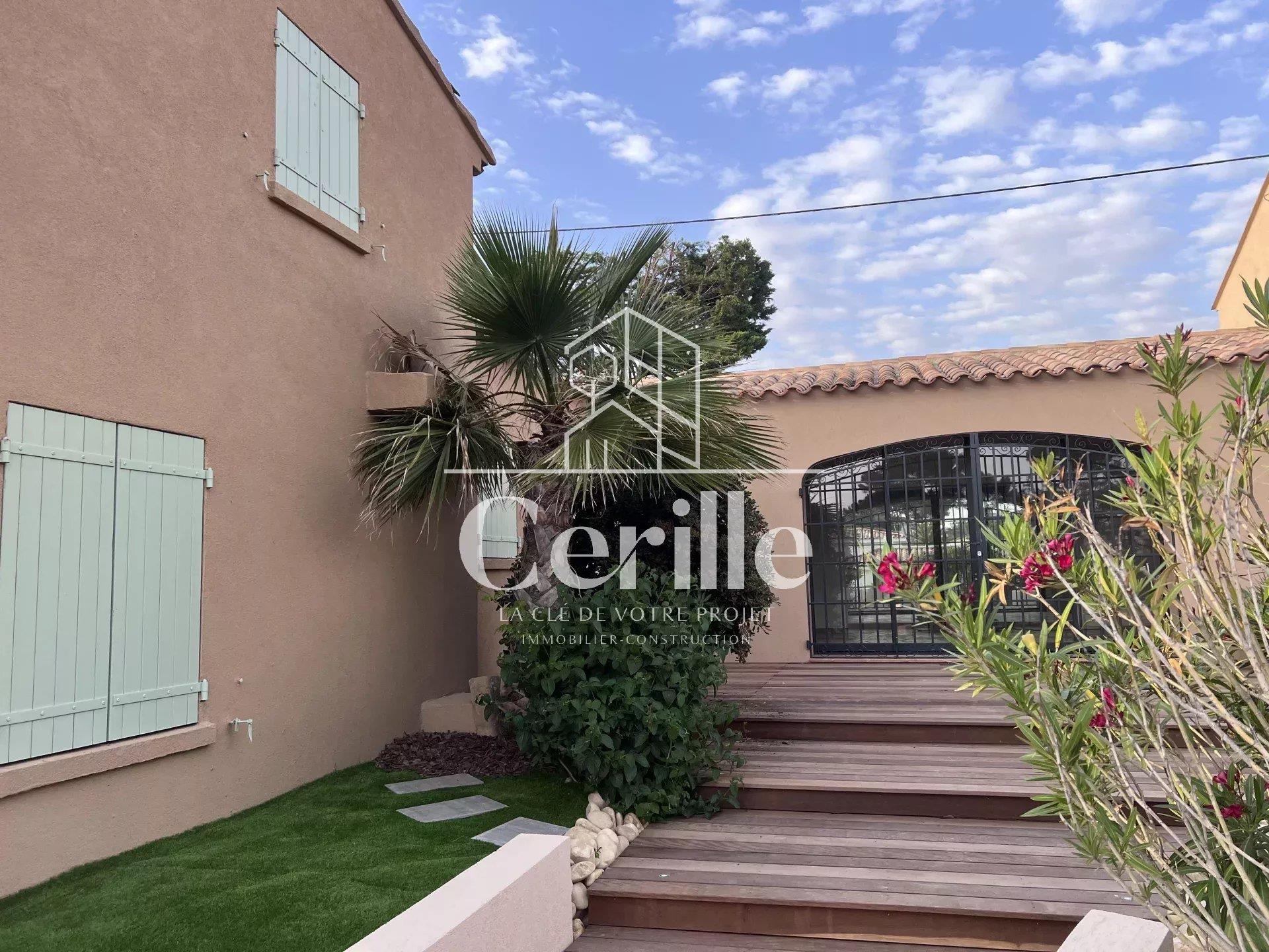 Maison à vendre, 209m², Sanary-sur-Mer