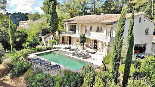 Maison 7 pièces 210 m² · à Valbonne · 210 m² · 1 590 000 €