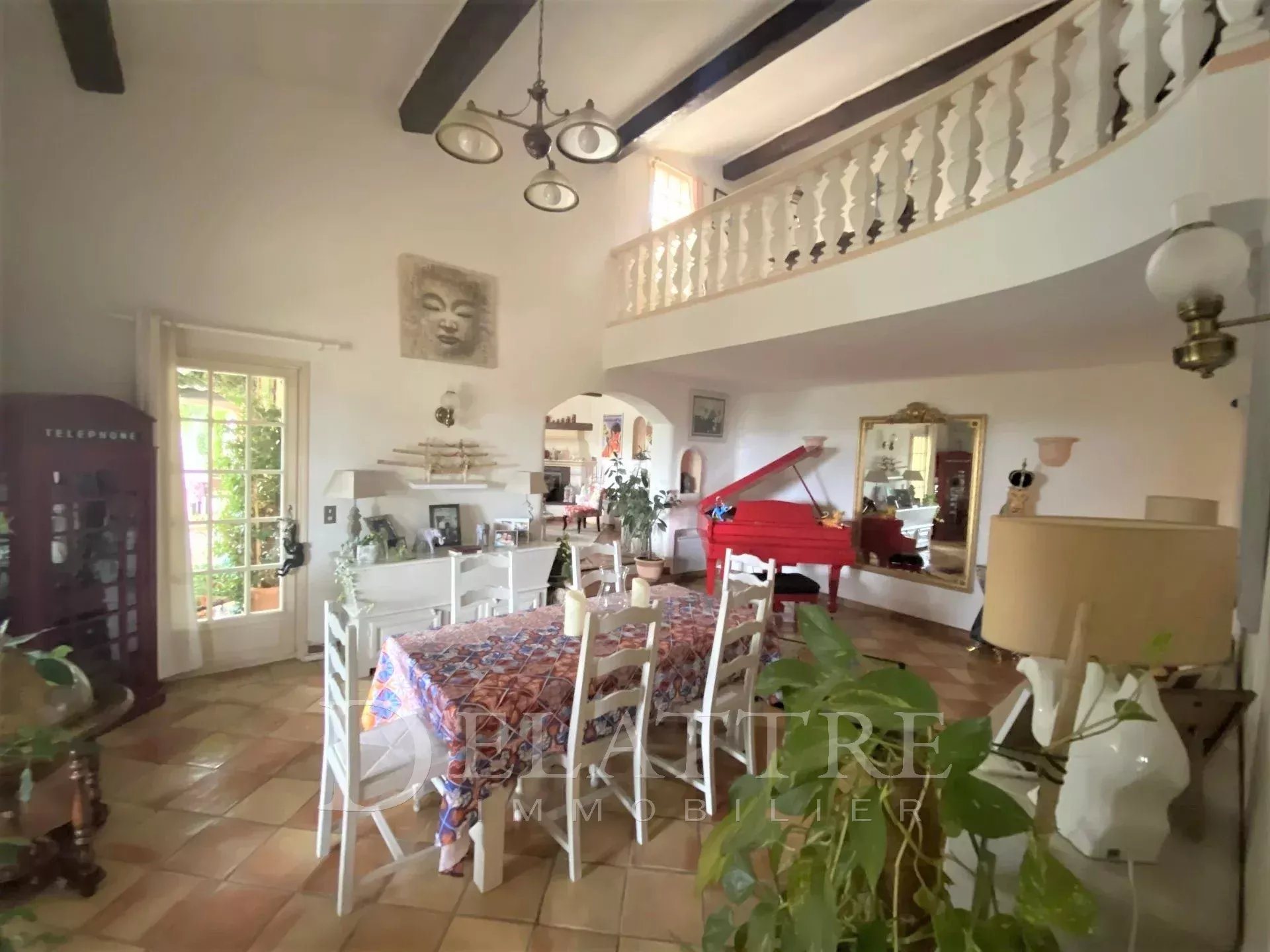 Maison à vendre, 190m², Grasse
