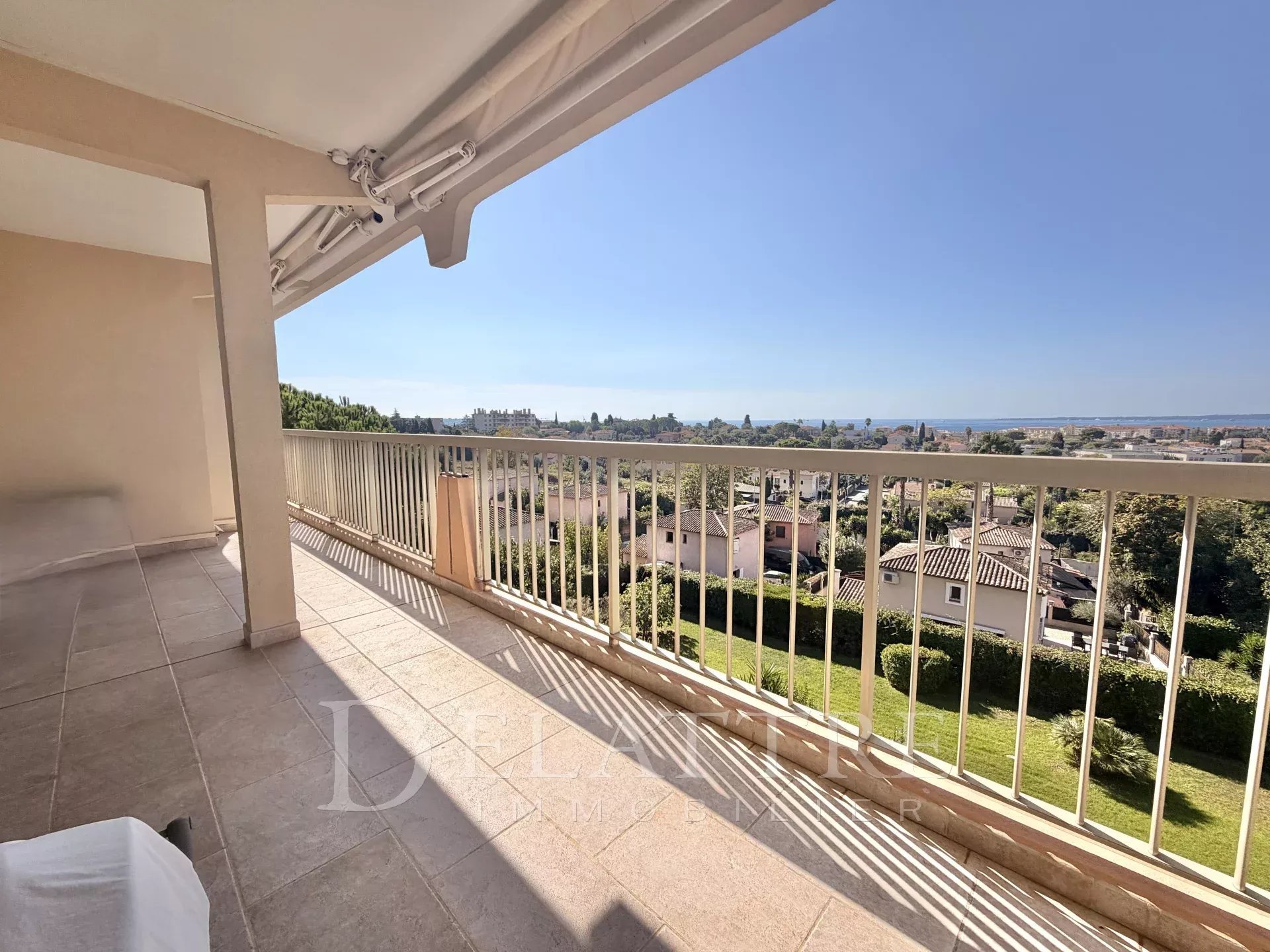 Appartement – Antibes - Plus