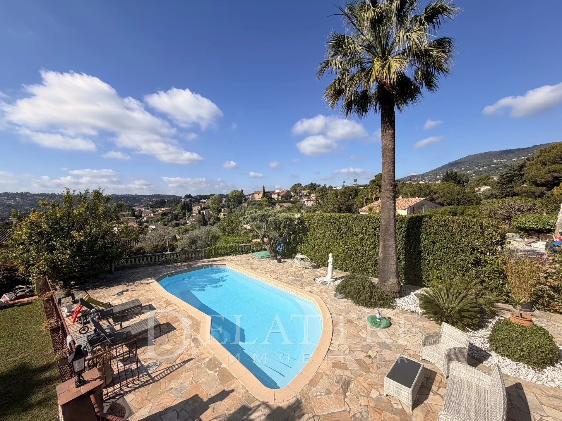 Maison à vendre, 300m², Peymeinade
