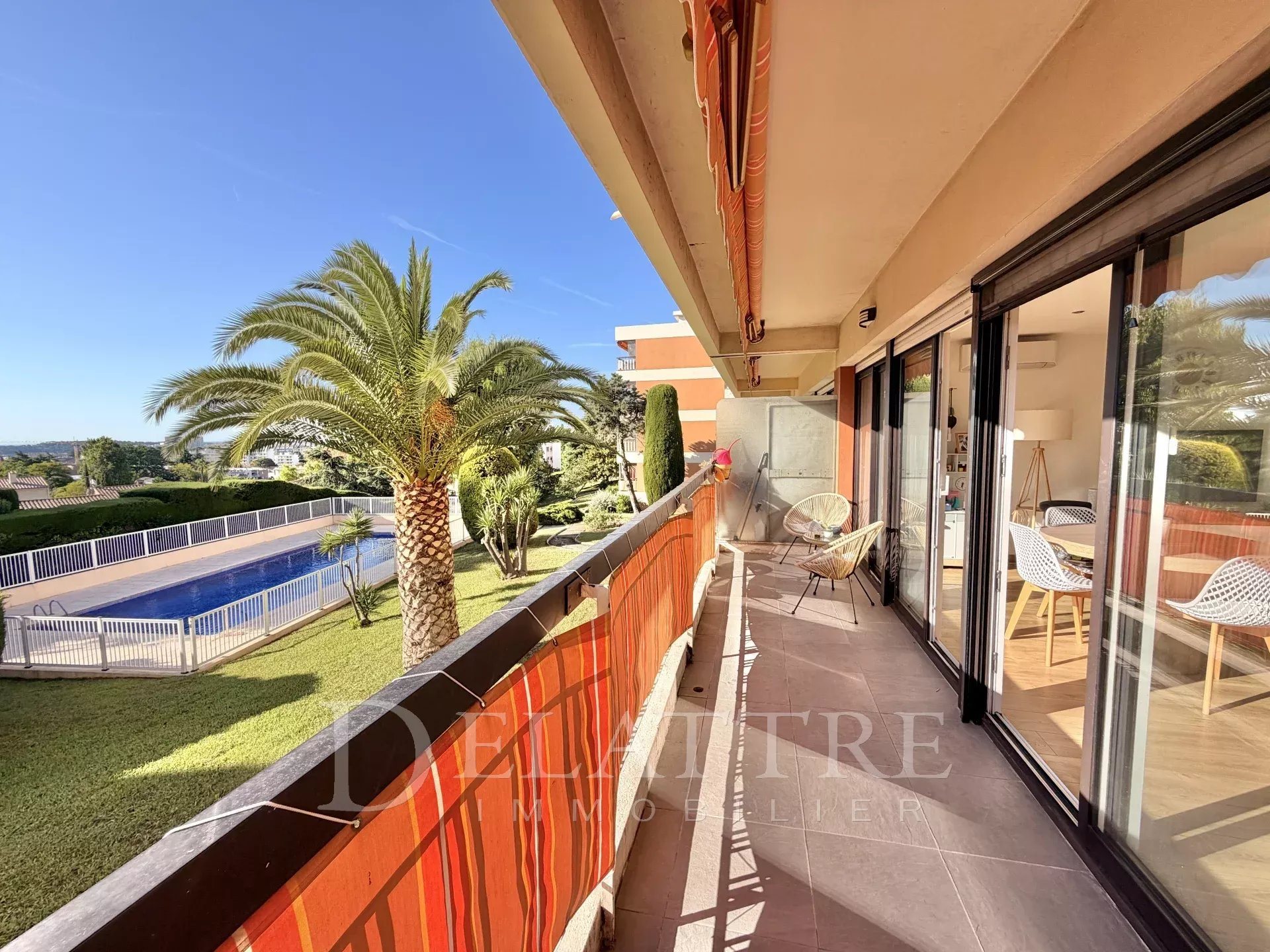 Appartement à vendre, 69m², Antibes