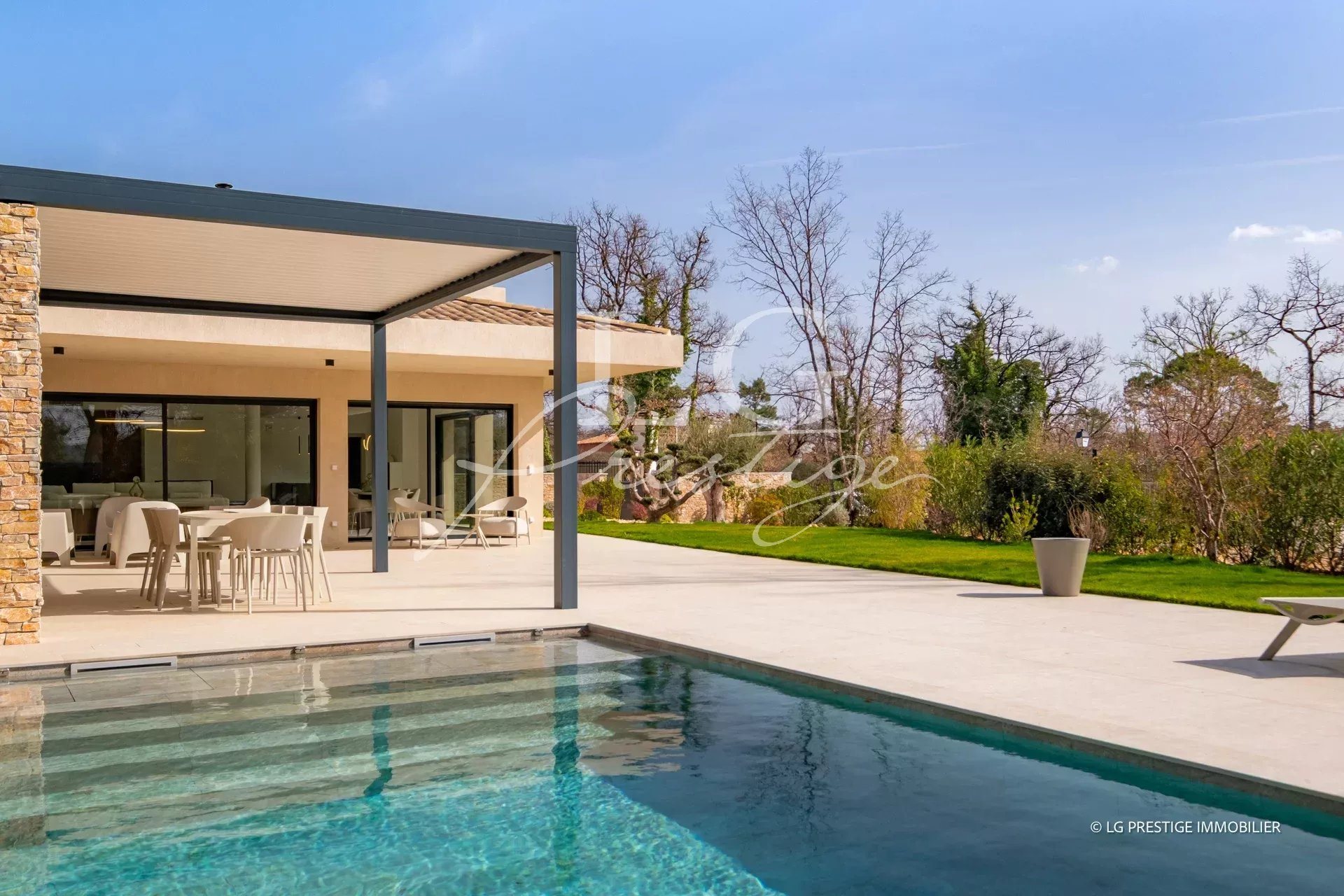 Maison à vendre, 240m², Tourrettes