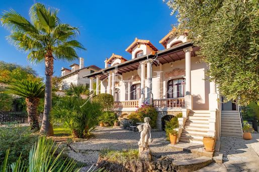 Maison 11 pièces 275 m² · à Cannes · 275 m² · 1 990 000 €