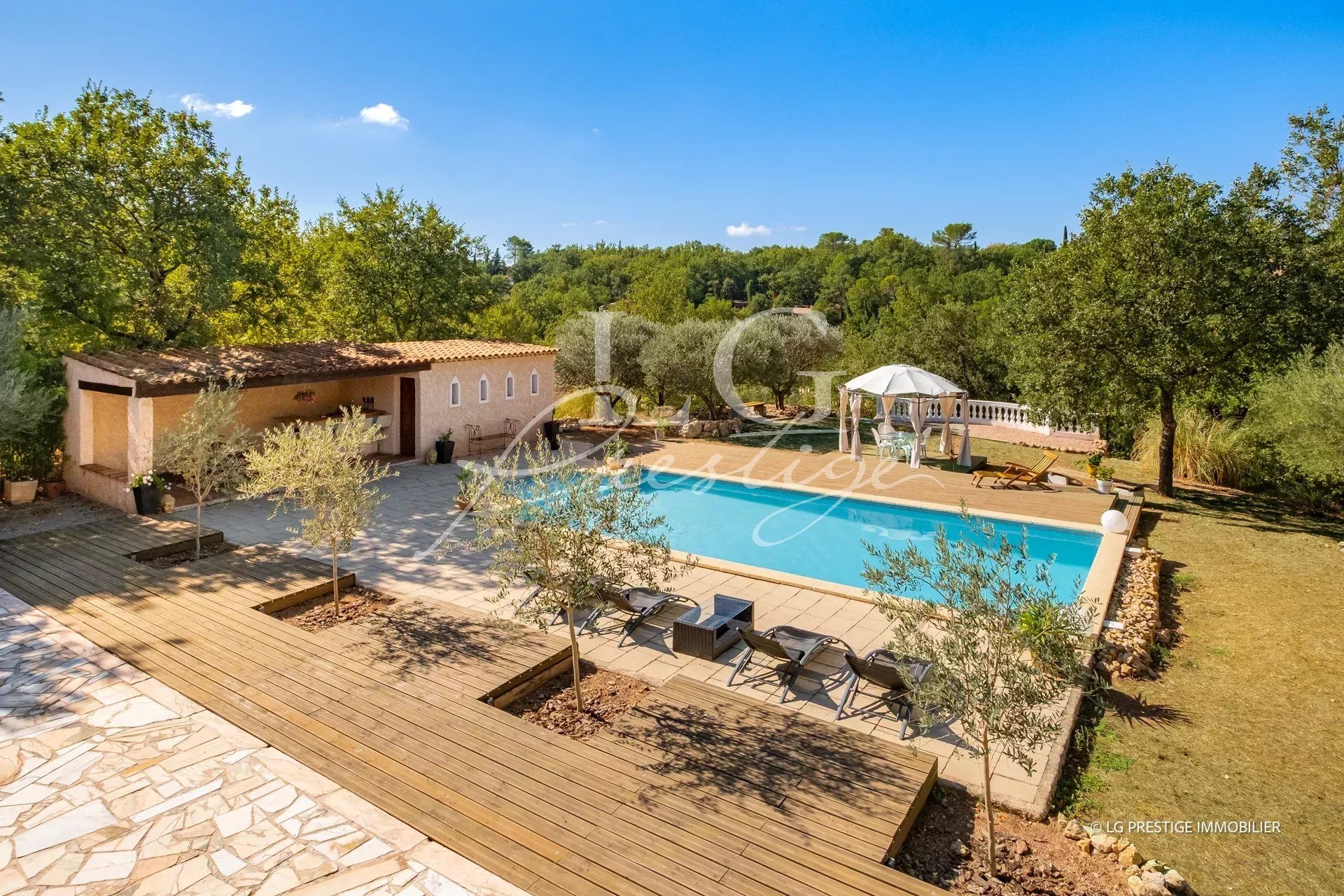 Maison à vendre, 257m², Saint-Paul-en-Forêt