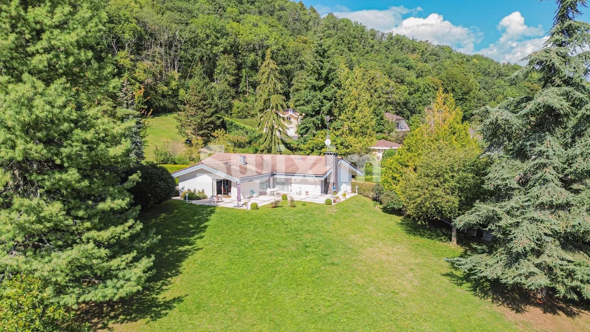 Maison à vendre, 250m², Divonne-les-Bains