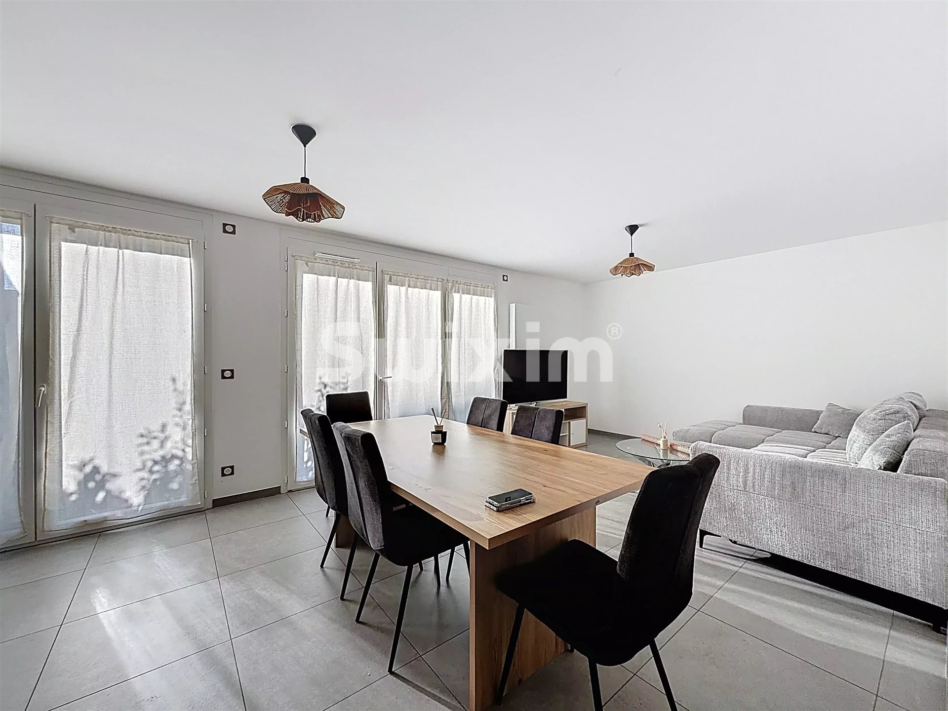 Appartement à vendre, 68m², Ferney-Voltaire