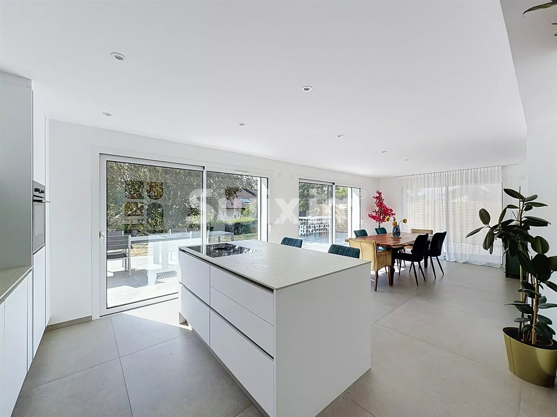 Maison à vendre, 323m², Prévessin-Moëns