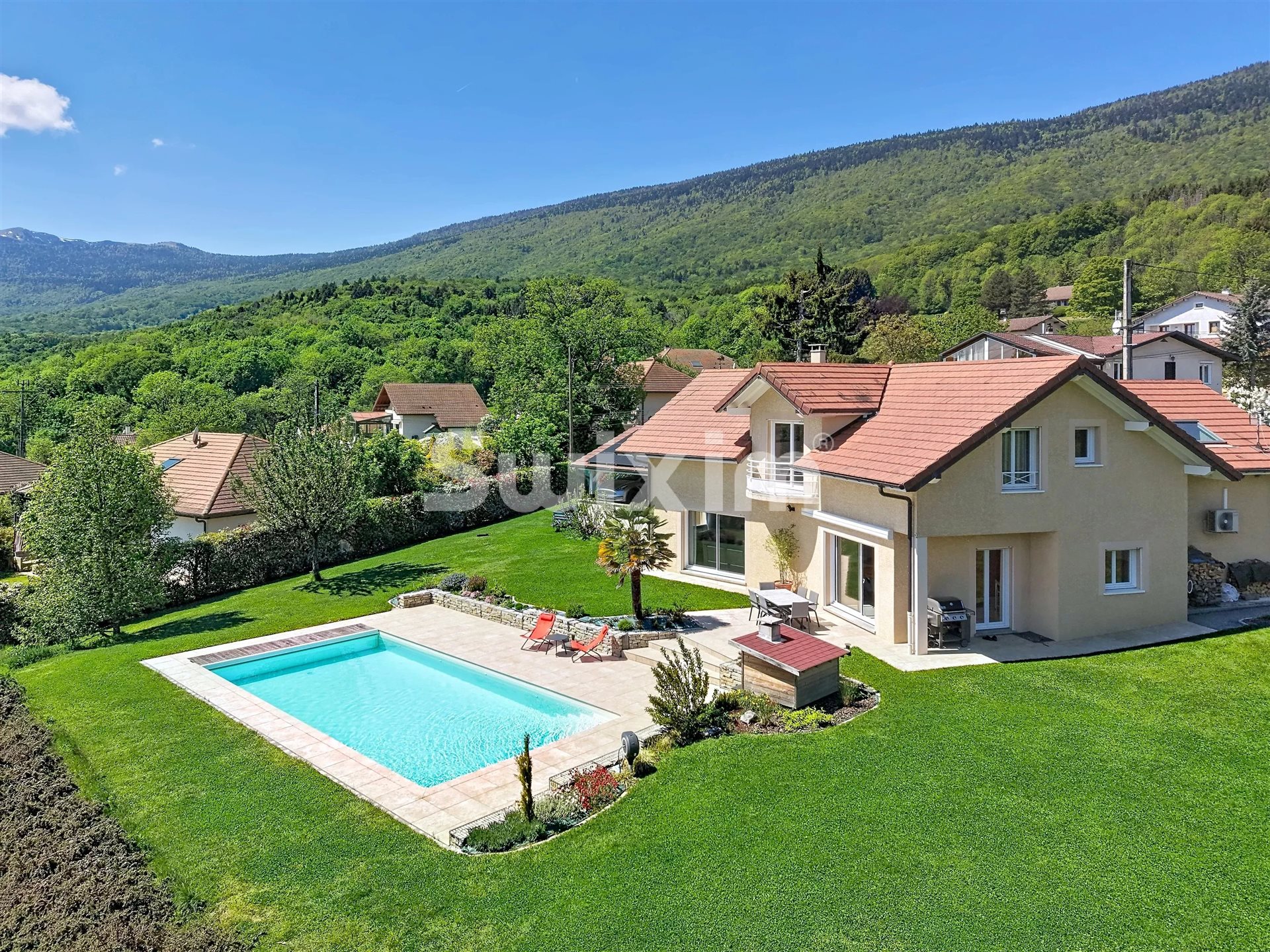 Maison à vendre, 322m², Péron