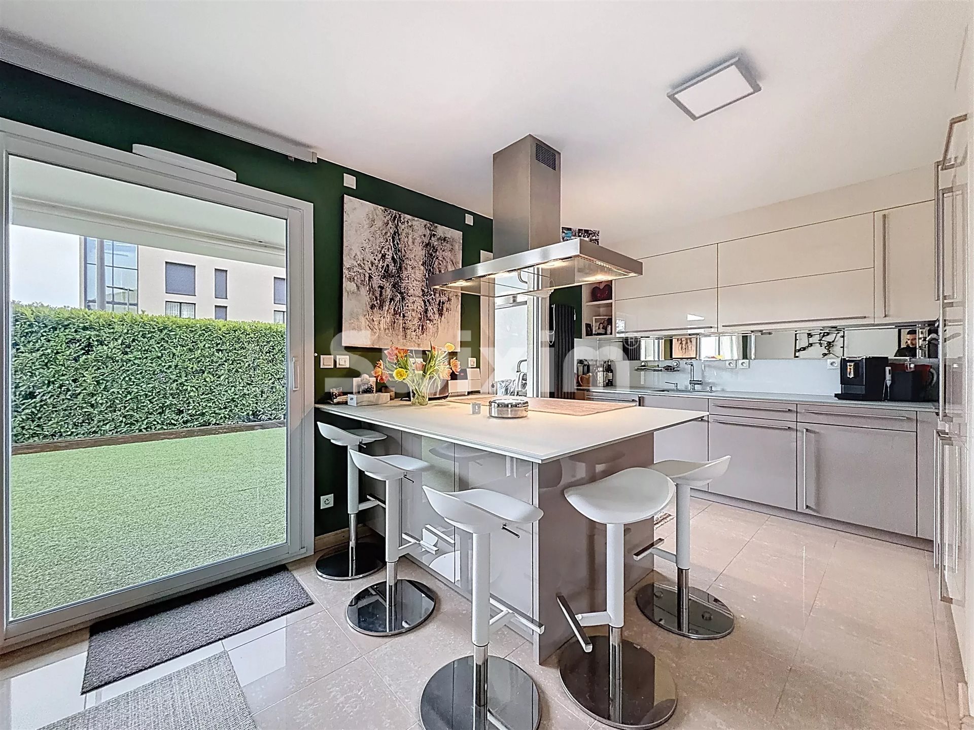 Appartement à vendre, 94m², Ferney-Voltaire