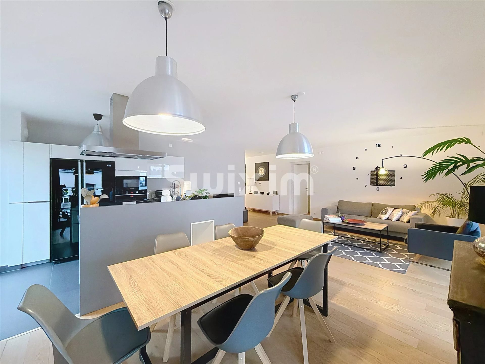 Appartement à vendre, 103m², Divonne-les-Bains