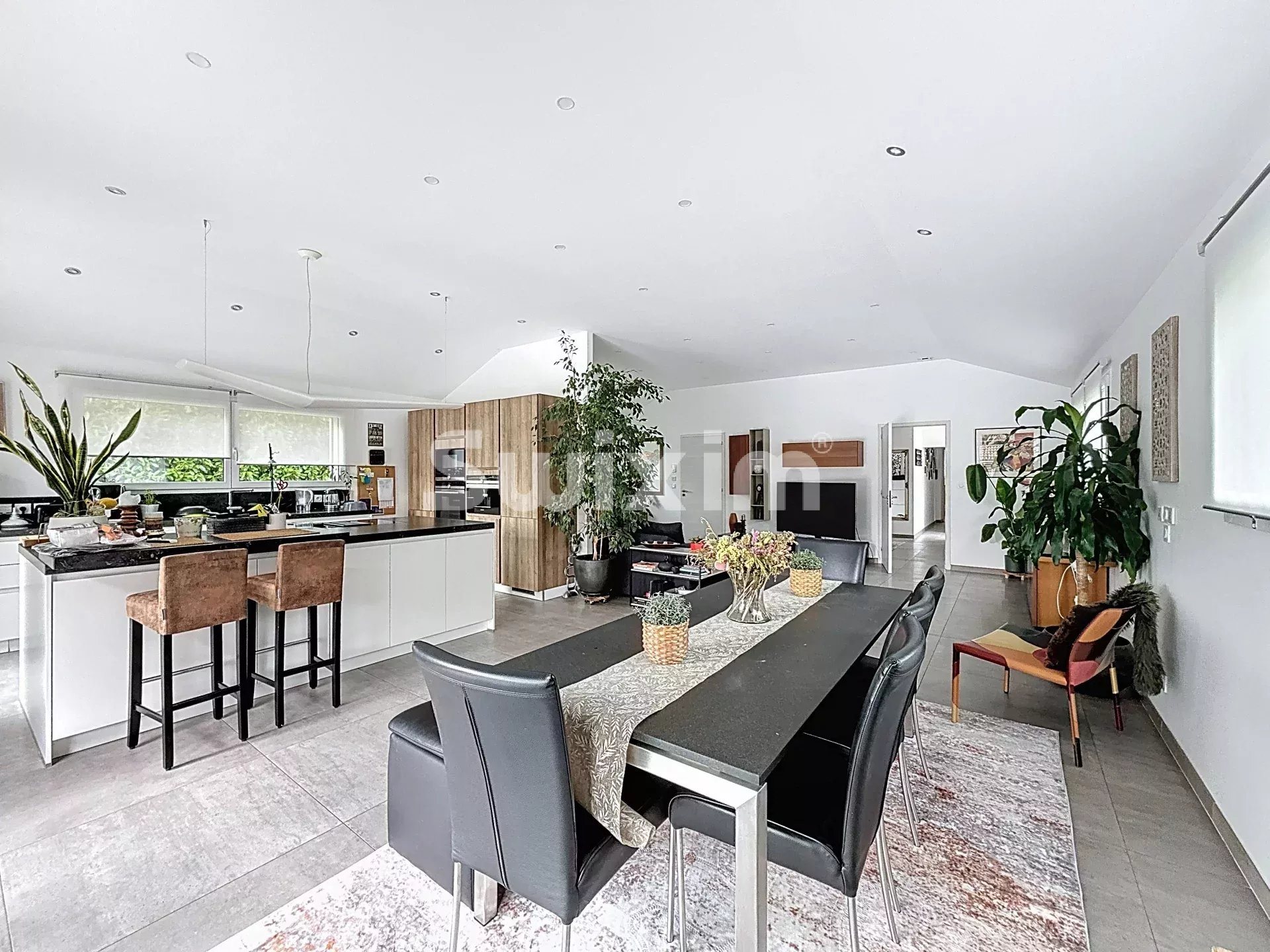 Maison à vendre, 191m², Divonne-les-Bains