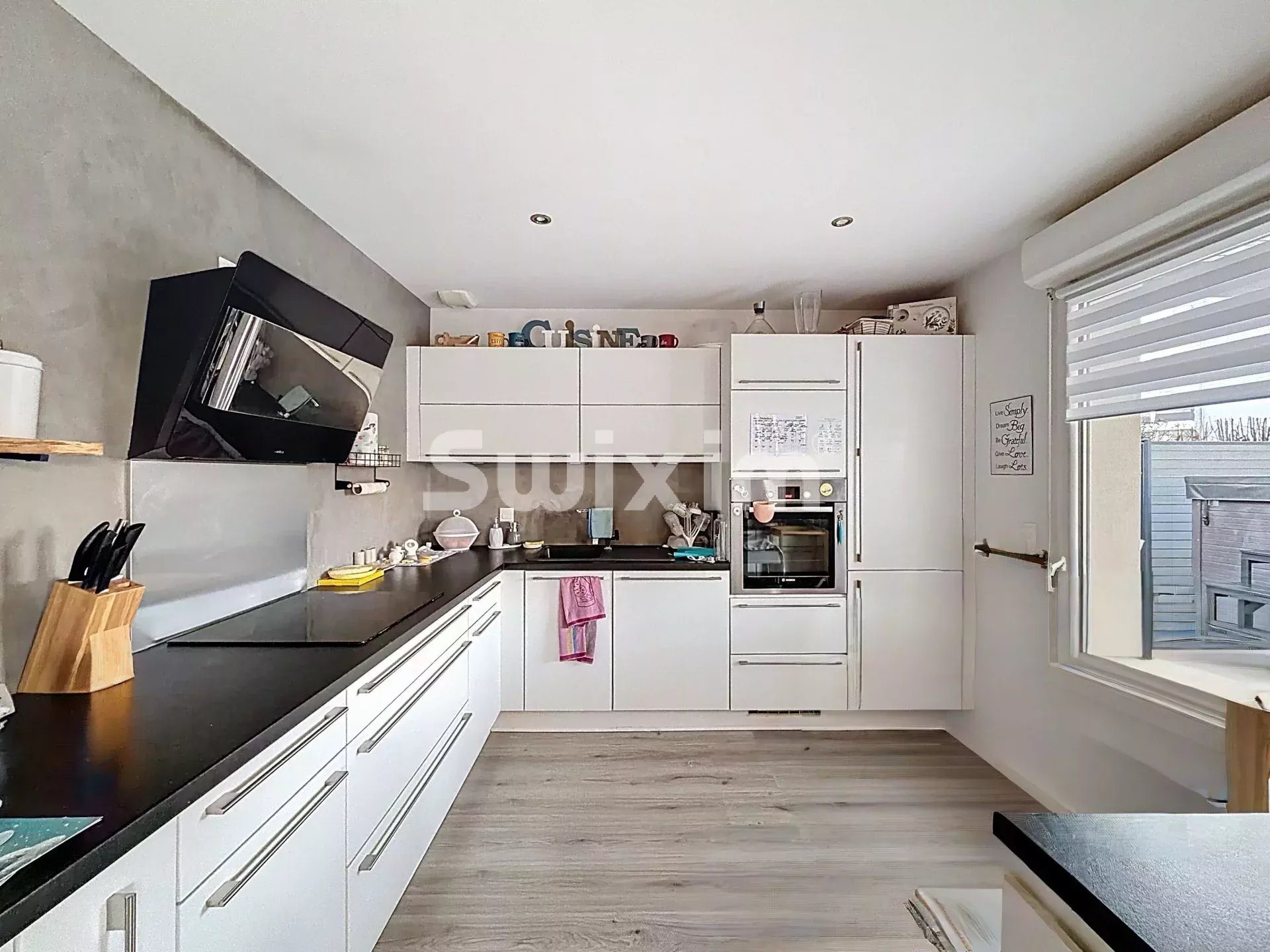 Maison à vendre, 131m², Saint-Genis-Pouilly
