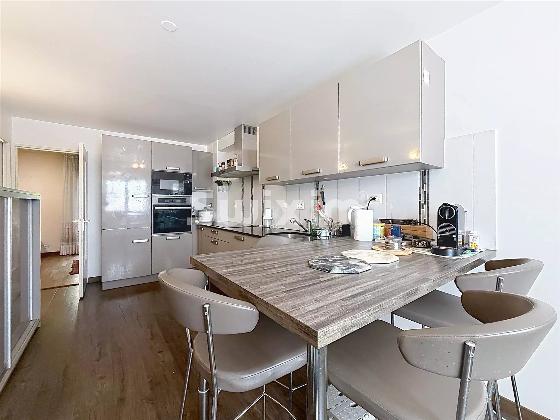 Maison à vendre, 153m², Echenevex