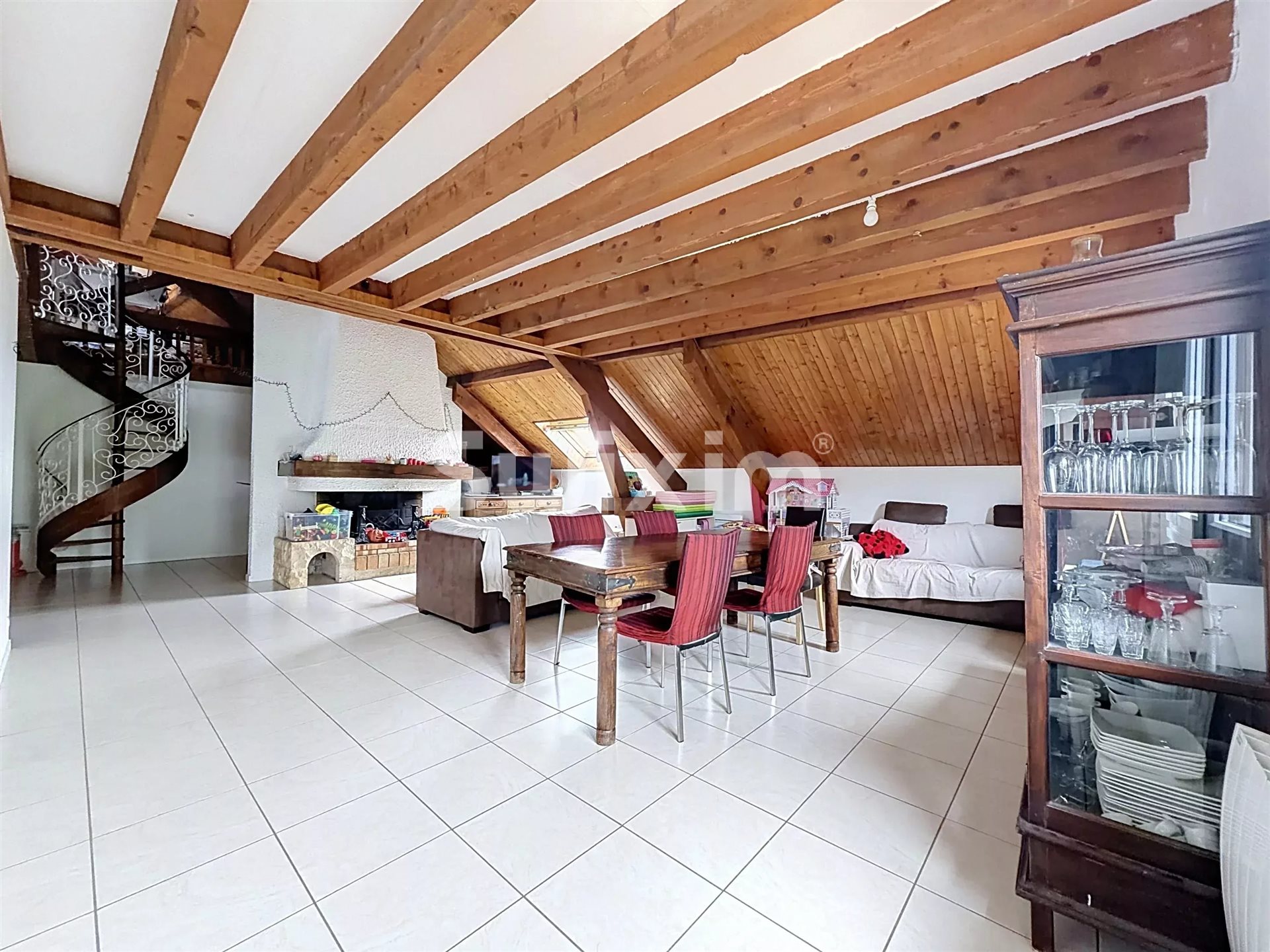 Appartement à vendre, 263m², Gex