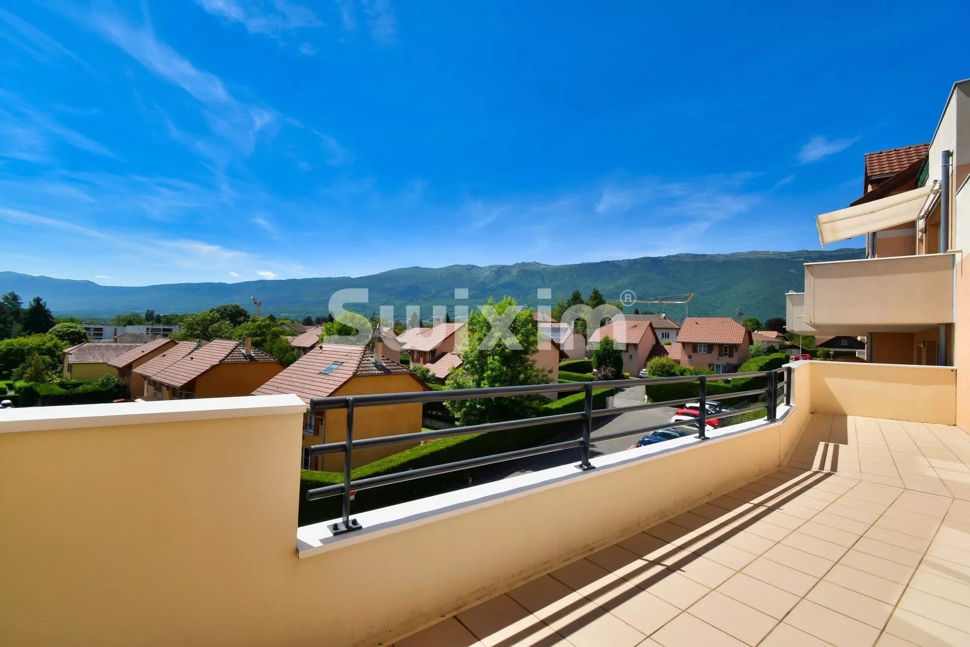 Appartement à vendre, 126m², Saint-Genis-Pouilly