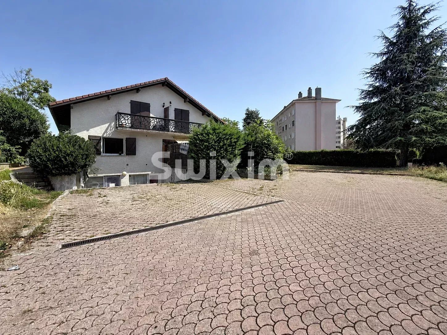 Maison à vendre, 166m², Saint-Genis-Pouilly