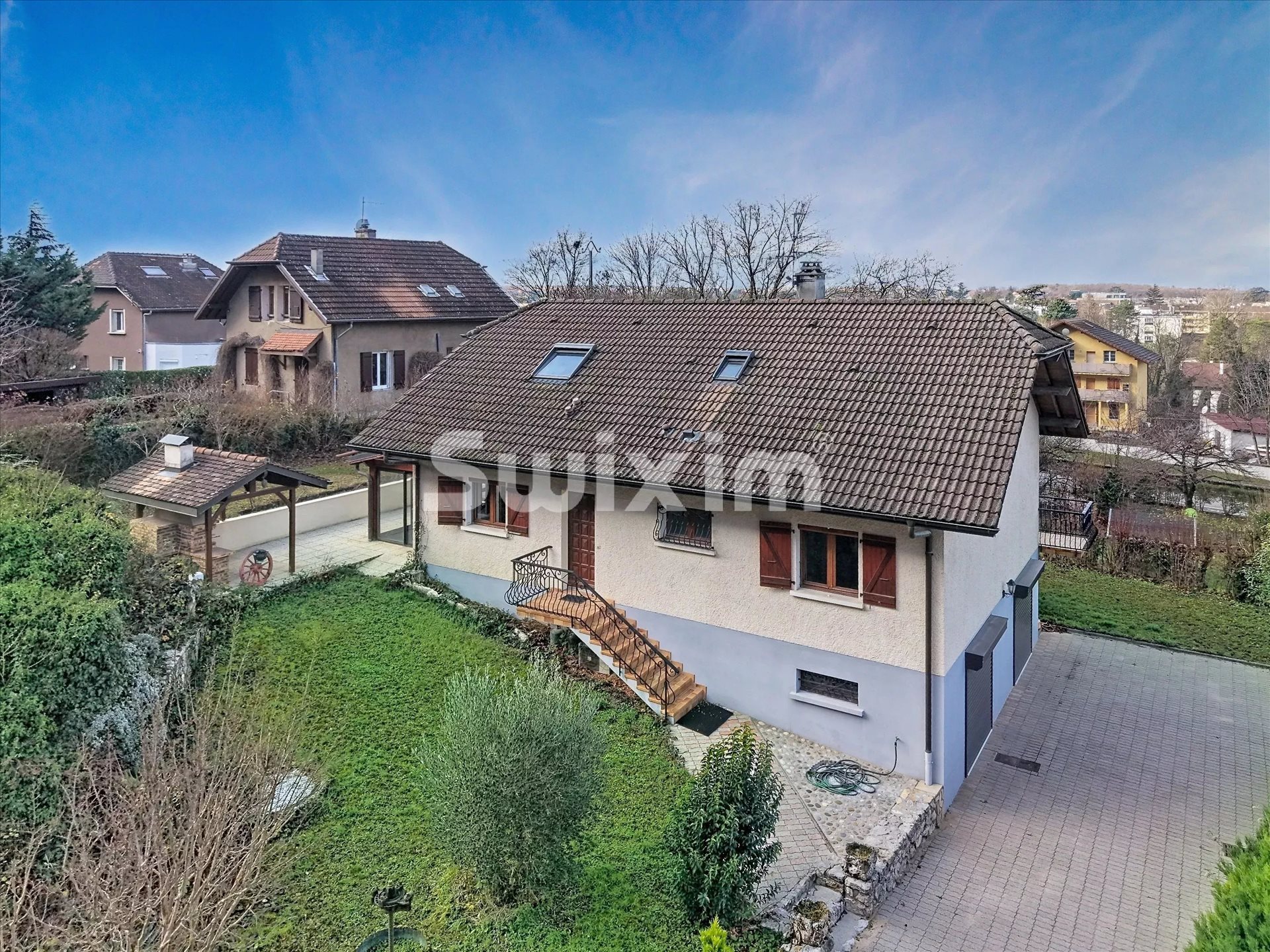 Maison à vendre, 252m², Etrembières